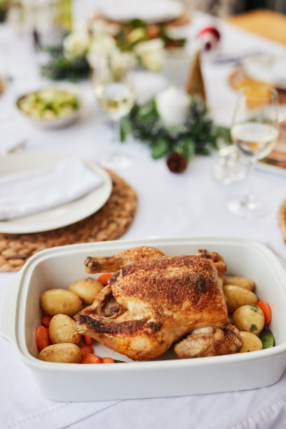 是时候吃你最喜欢的节日菜肴了图片下载