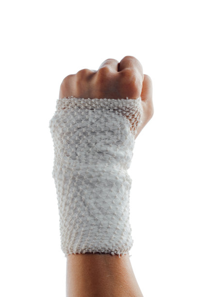 手腕上缠着愈合绷带图片下载