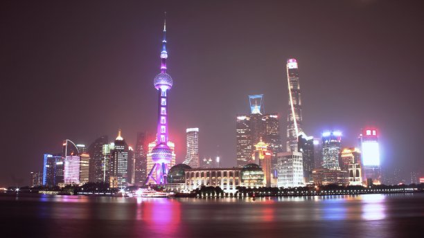 晚上在上海图片下载