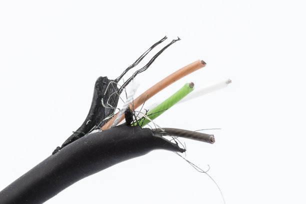 撕裂电缆图片下载