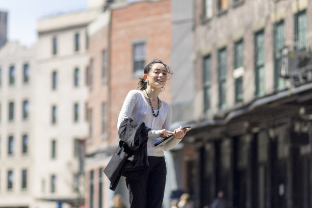 纽约的女商人图片下载