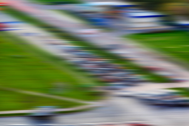 基于模糊景观图像的迷幻背景图片下载