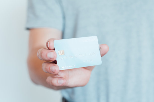 安全购物信用卡付款人持有图片下载