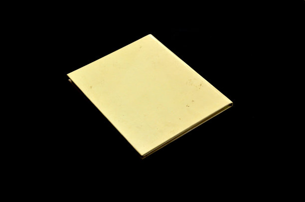 旧书以黑色背景，孤立无援图片下载