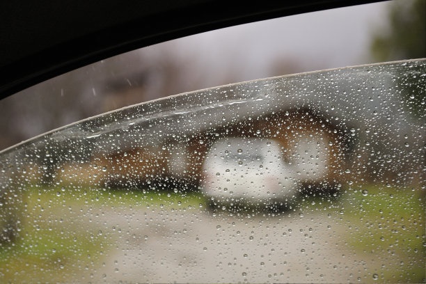 路线楚布省，冬天图片下载