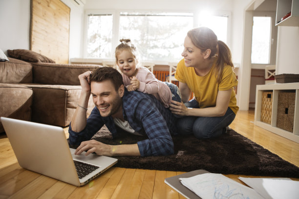 家庭日图片下载