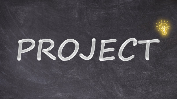 用灯泡写在黑板上的项目图片下载