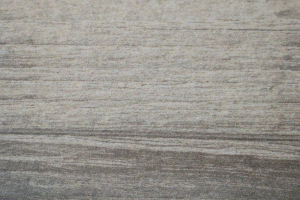 木板质地轻盈，背景为天然木纹表面图片下载