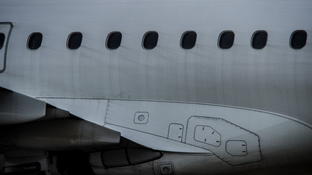 肮脏的飞机图片下载