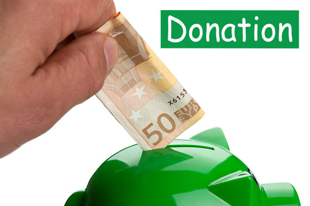 手放钞票捐款图片下载
