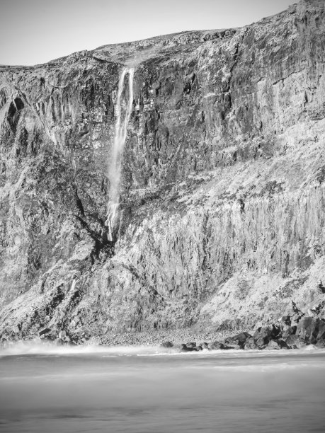 苏格兰斯凯岛的塔里斯克瀑布图片下载