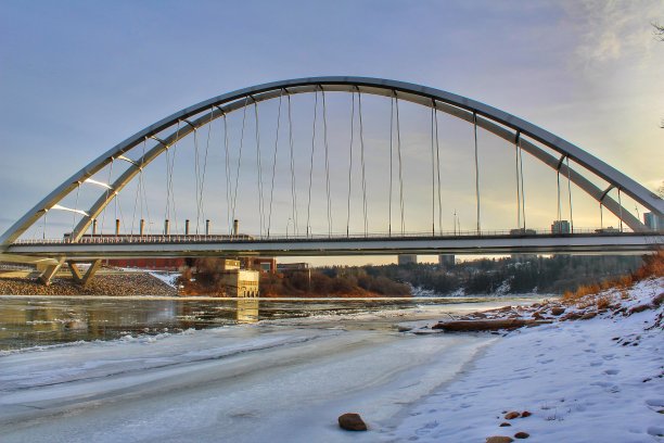 埃德蒙顿的沃尔特代尔桥图片下载
