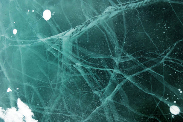 当冰很干净，看起来很神奇的时候图片下载