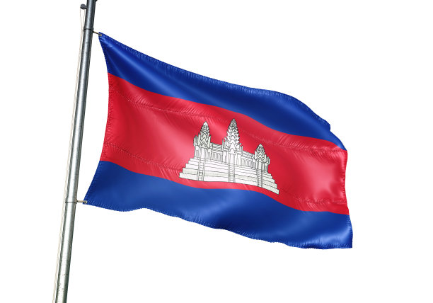 柬埔寨柬埔寨高棉旗帜挥舞孤立在白色背景现实图片下载