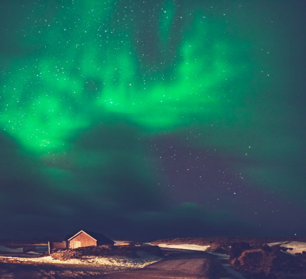 令人惊叹的北极光图片下载