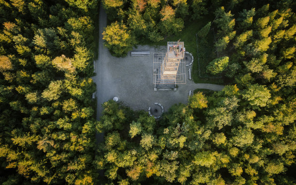 从上面俯瞰艾申伯格塔图片下载