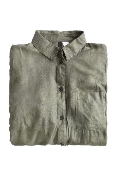 折叠衬衫孤立图片下载