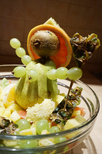 用水果做的女人图片下载