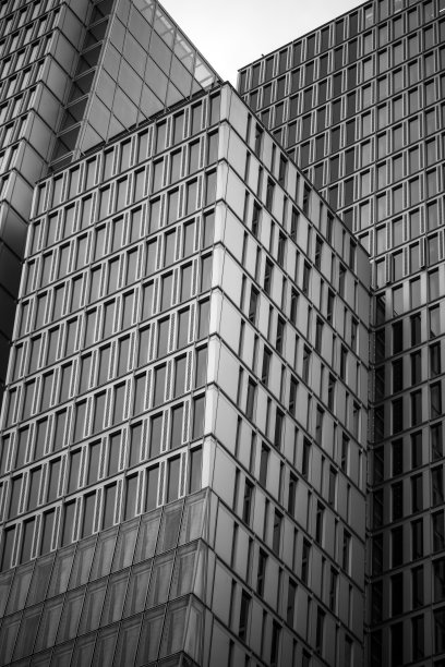 巨大的商业大厦图片下载