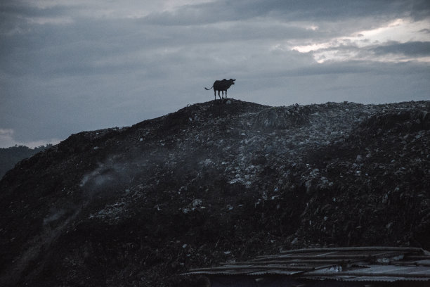 山对天俯视图片下载