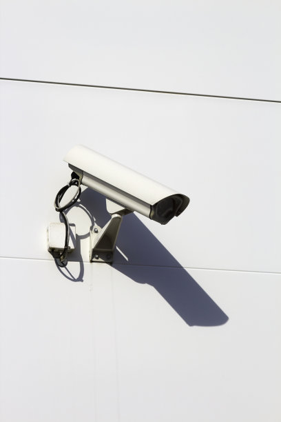 建筑外部的监控摄像头图片下载