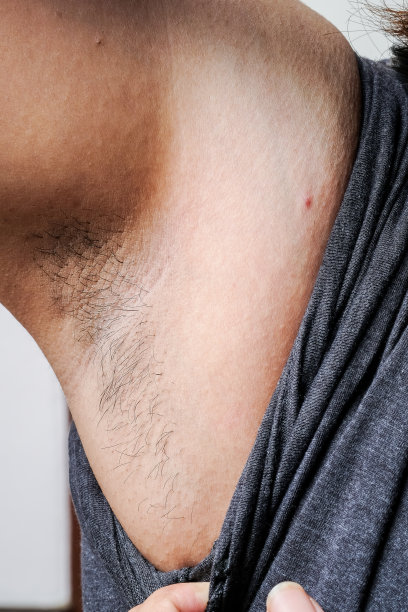 腋毛的女性图片下载