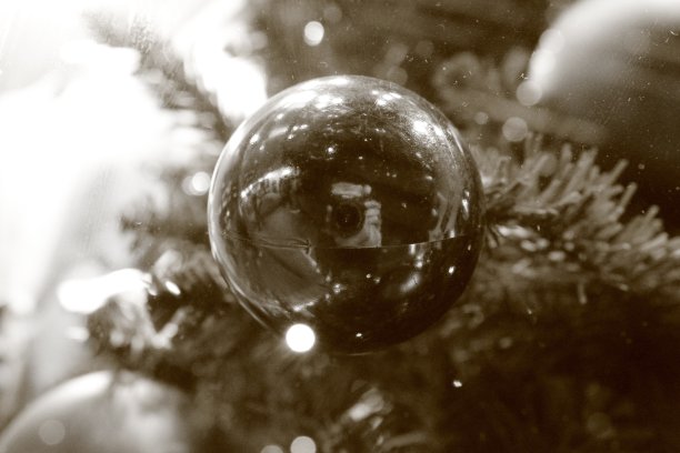 圣诞小玩意上的镜片反光图片下载
