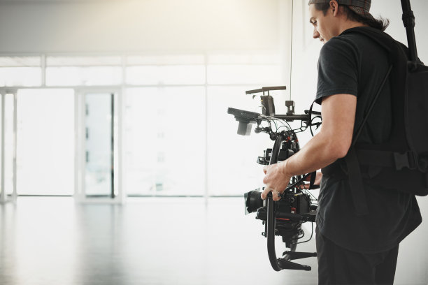 随着动作移动图片下载