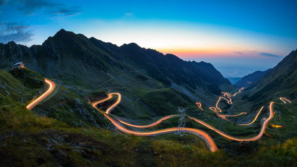 transagarasan公路，世界上最壮观的公路图片下载