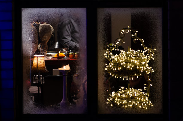 圣诞结霜的窗户图片下载