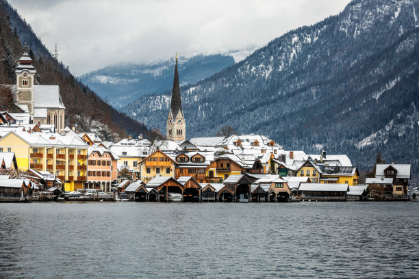 哈尔斯塔特山村图片下载
