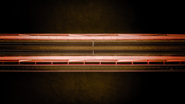 红色的桥图片下载