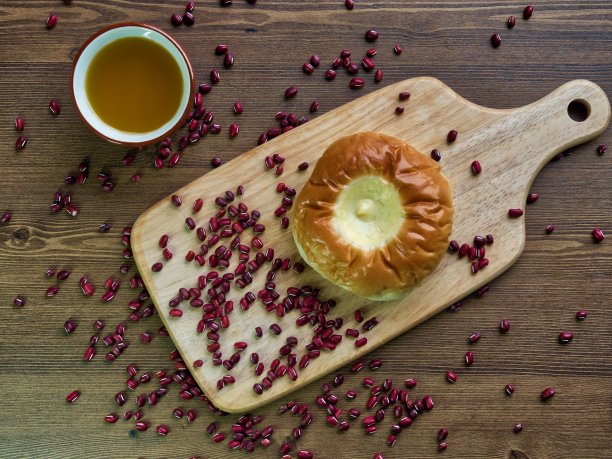 奶油红豆面包和小豆，红豆图片下载