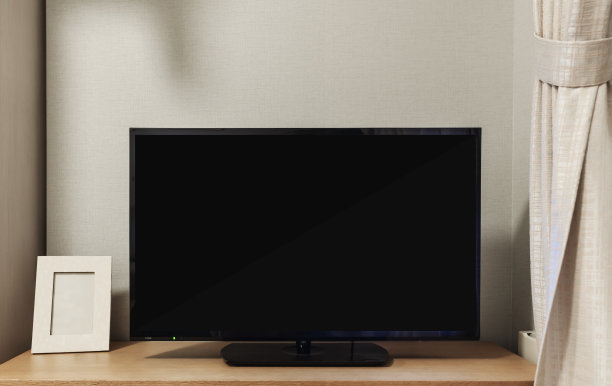 客厅内置置架上黑屏LED电视图片下载