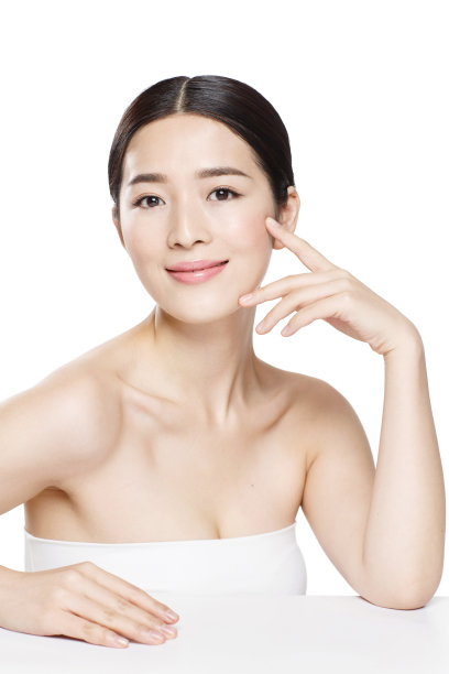 青年女人妆面肖像图片下载