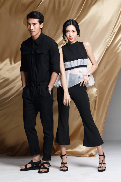 时尚青年情侣图片下载