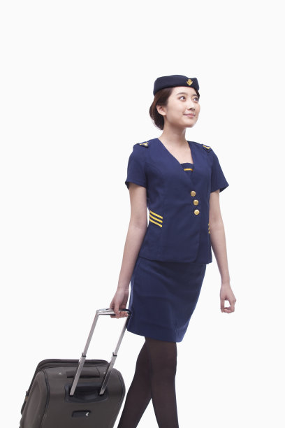 中国空姐在拉行李图片下载