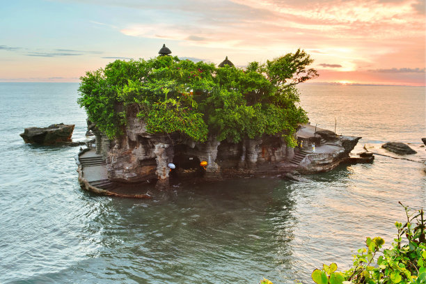 共有很多寺庙图片下载