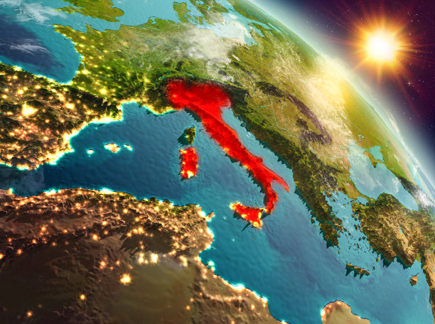 意大利在轨道上的日出图片下载