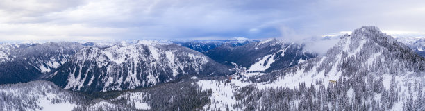 史蒂文斯通过WA航空全景冬季山图片下载