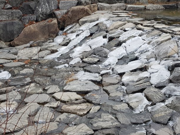 冬天的山谷图片下载