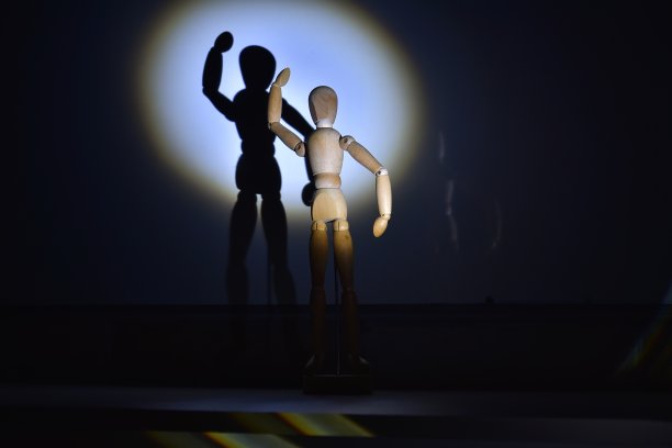 素描人体模特图片下载