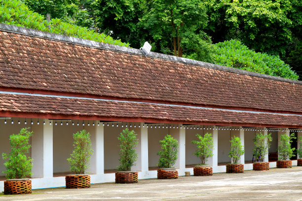 泰国北部南省的佛寺寺回廊图片下载