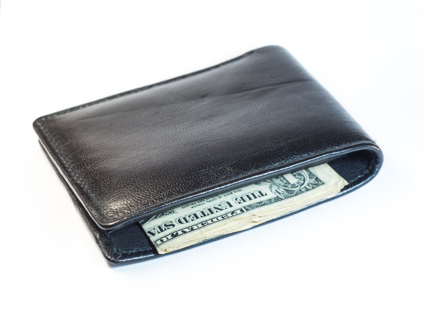 工资低，钱包里的钱少图片下载