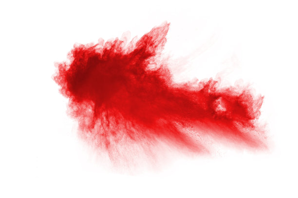 白色背景上的红色粉末爆炸。彩色的云。色彩斑斓的粉尘爆炸。油漆胡里节。图片下载