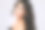 年轻的亚洲女人有一个美丽的卷发和化妆图片下载