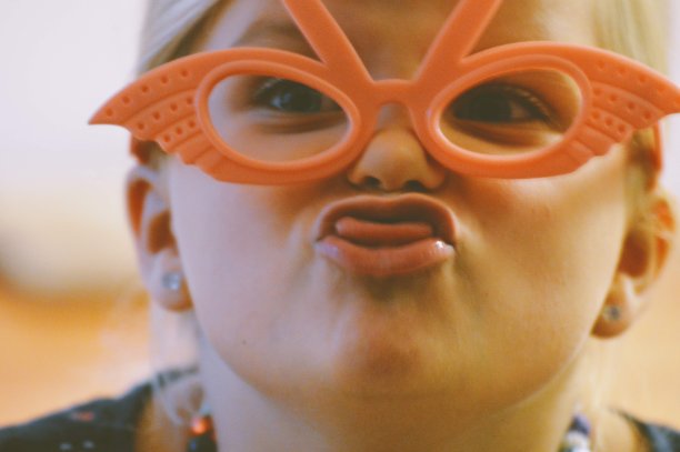 一个女孩的肖像图片下载