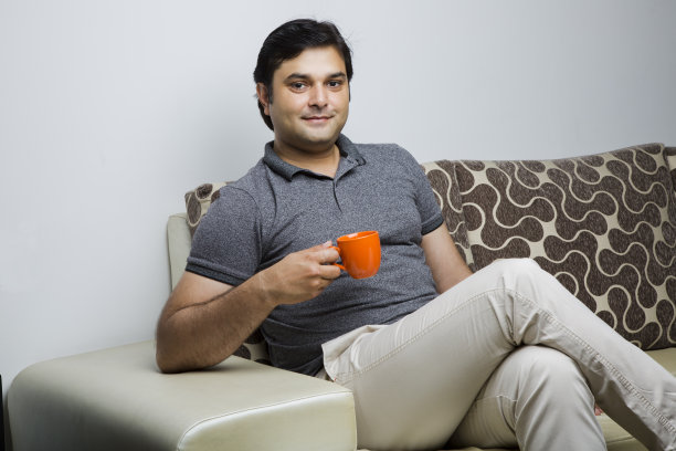 印度成年男子-股票图像图片下载