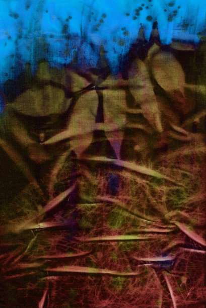 抽象手绘棕蓝色织物背景与树叶图片下载