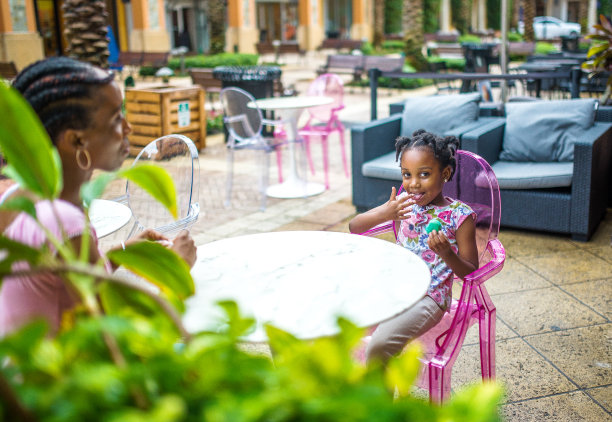 给我和妈妈的马卡龙图片下载